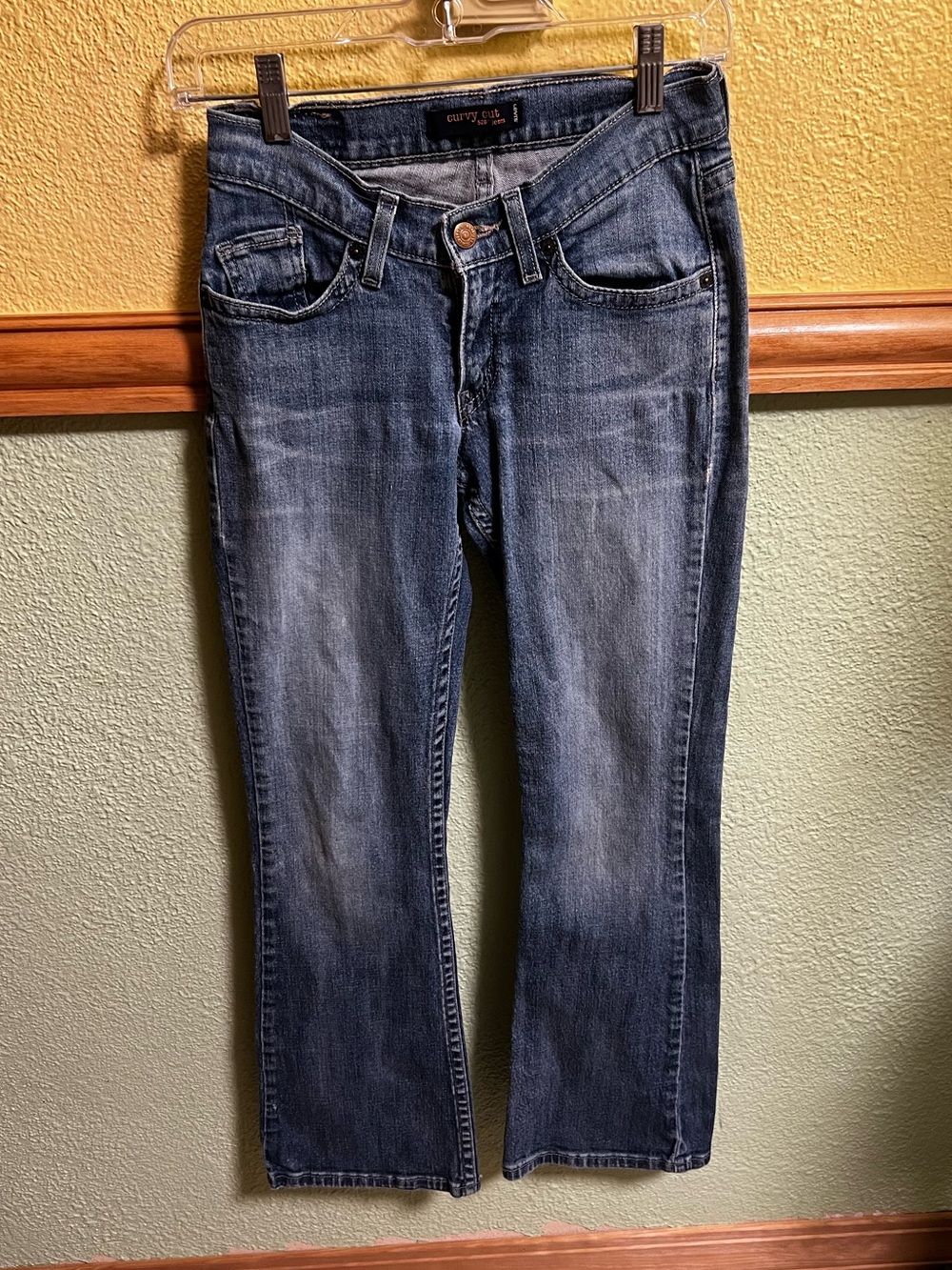 Vintage Levis 528 Curvy Bootcut Jeans Size 3S - 26 inches | Low Rise